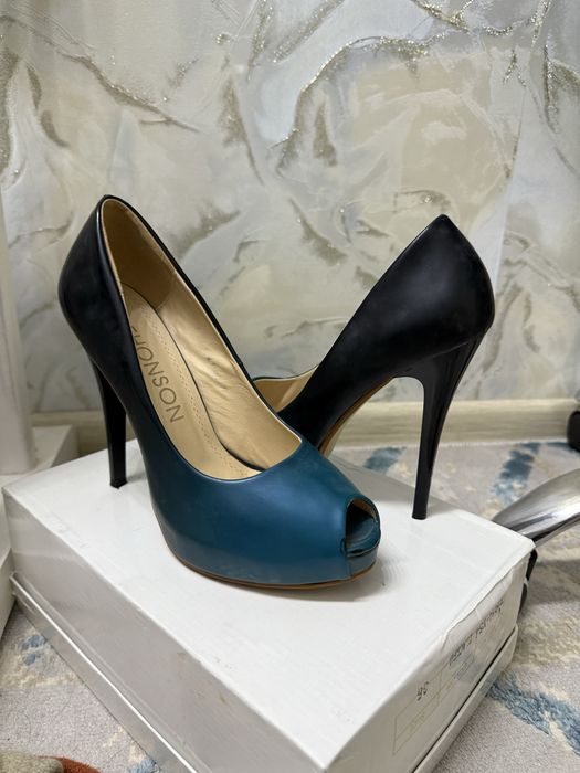 Туфли женская, носили 2-3раза