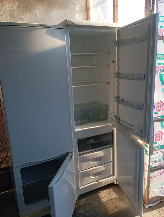 халадилник холодильник продам харошим