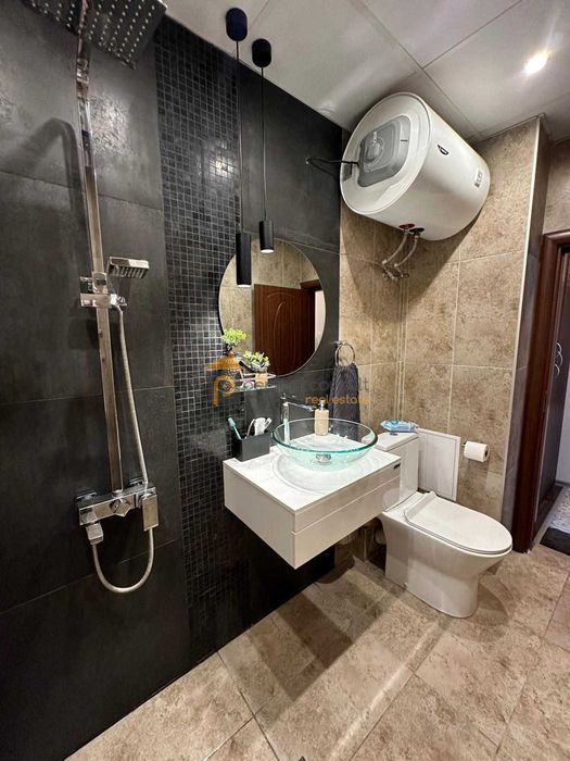 Дава се под наем Двустаен апартамент в Пловдив, Кършияка - 65 кв.м за 400 € - Снимка #11