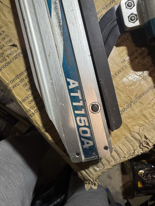 Pistol de capsat  pe aer Makita AT1150A