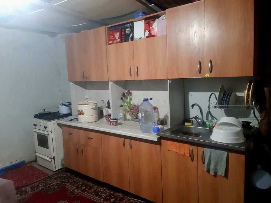 Оила учун 2 хона уй ижарага.