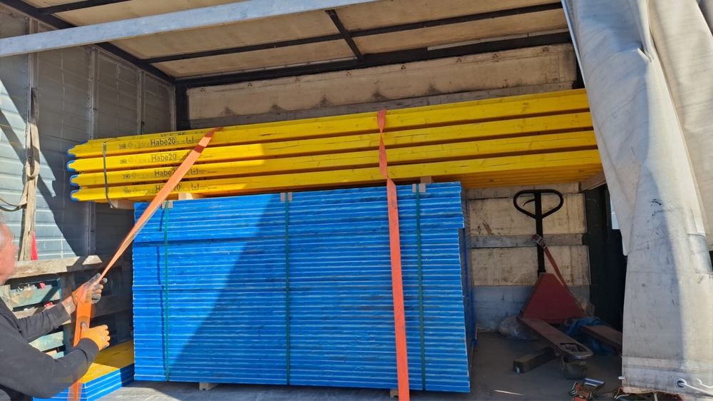 Cofraje tip doka marca LANA , panouri , accesorii , montanti , lamele