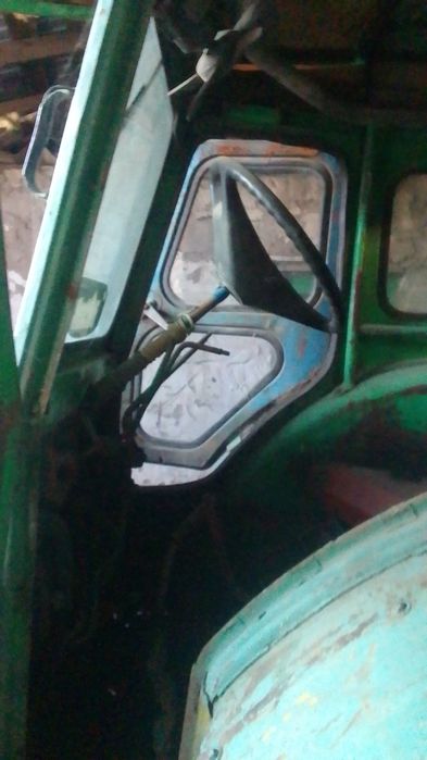 Продам трактор т40