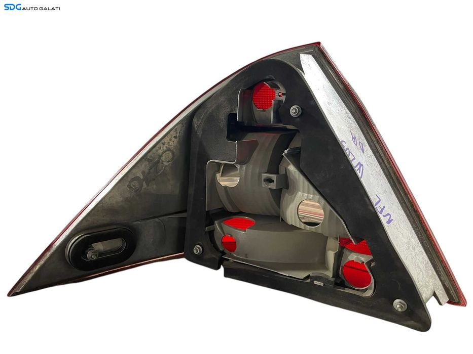 Stop Lampa Tripla Dreapta Mercedes Clasa C Class W203 2001 - 2004 [LR0234]