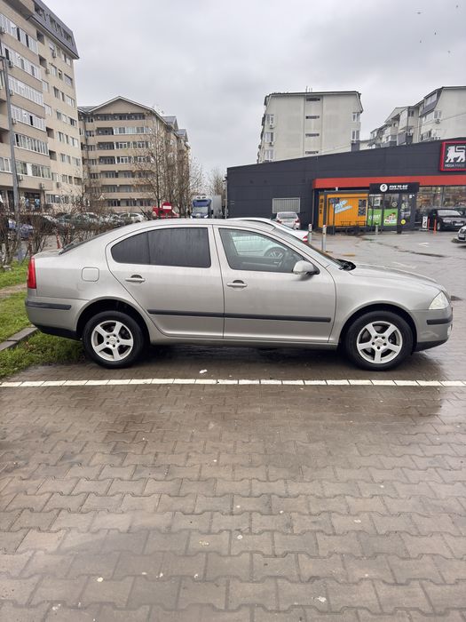 Octavia 1.6 Mpi + GPL , DSG , Senzori , Climatronic, Scaune incalzite