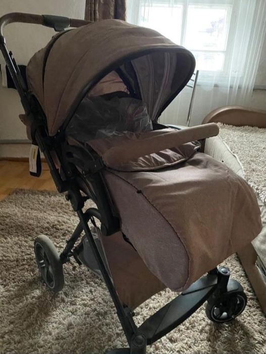 Продам коляску .