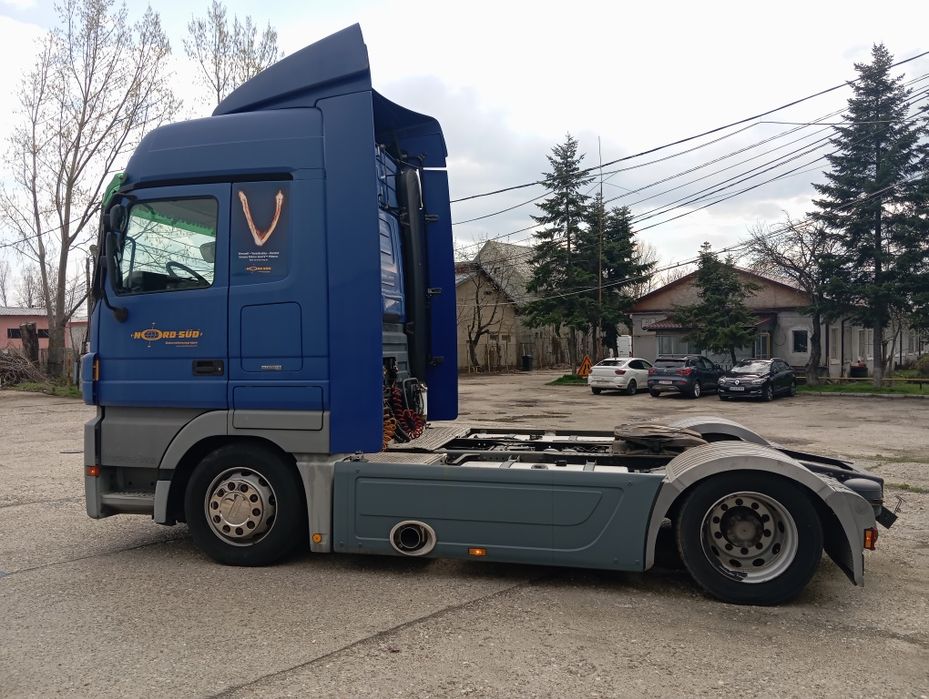 Mercedes  Actros. 18 .41 mega