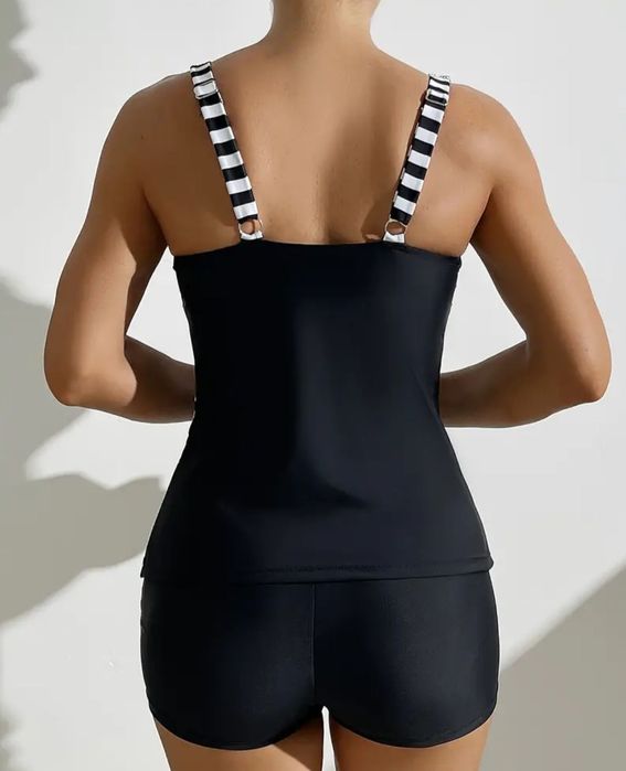 Продам купальник