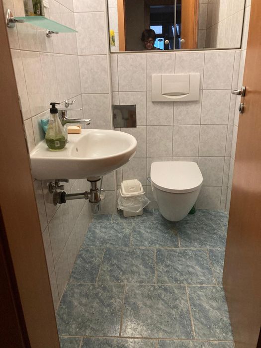 Дава се под наем Тристаен апартамент в Пловдив, Кършияка - 95 кв.м за 700 € - Снимка #8