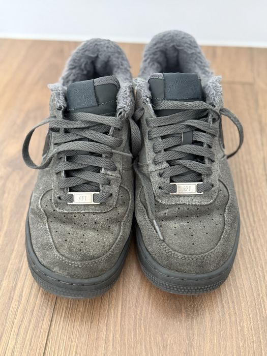 Кроссовки Nike Air Force 1 Low (замша, утеплённые)
