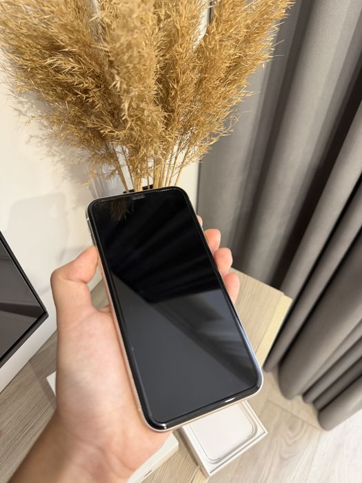 Смартфон Iphone 11 64 Gb