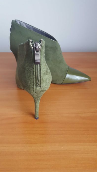 :Женские ботильоны