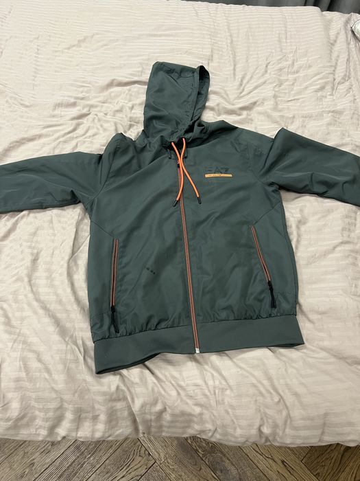 Ветровка армани