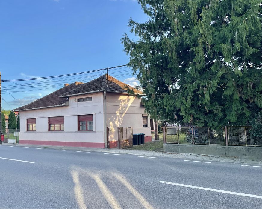 Ocazie! Casa si teren 28 arii- str. Baii - NEGOCIABIL