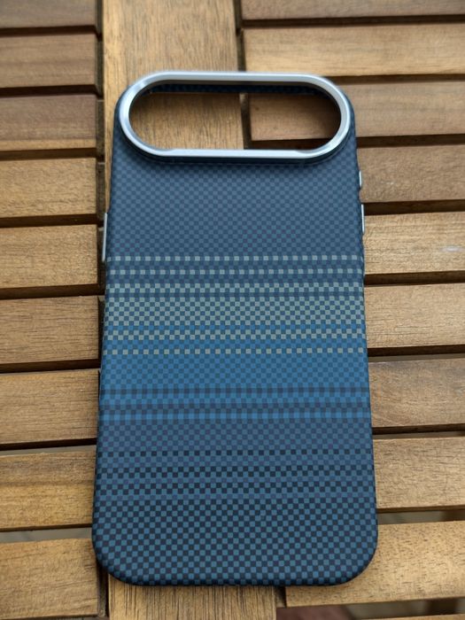 Huse carbon magsafe si folii mate iPhone 17 Pro, 17 Pro Max si iPhone Air