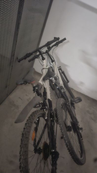 Vând / inchiriez biciclete