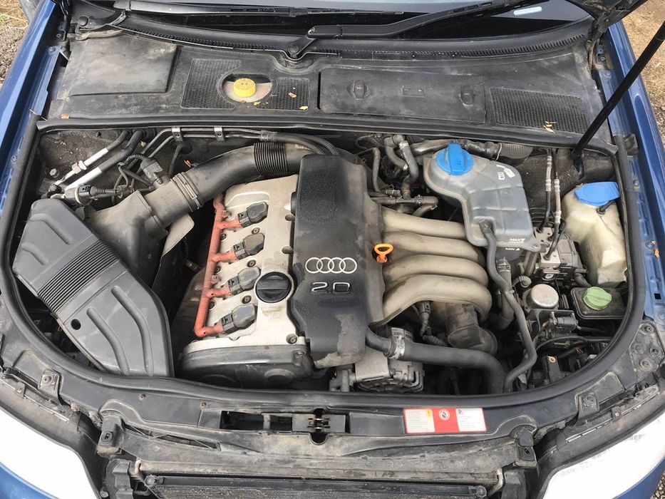 НА ЧАСТИ! Audi A4 B6 2.0i 131 кс. АВТОМАТИК Мултитроник 6 ск. 2003 г.
