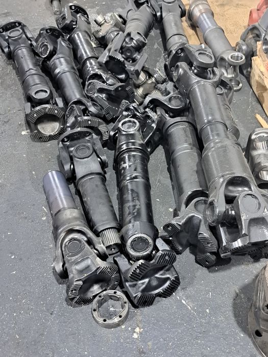 REPARATII CARDANE Camioane cu rulment si interaxiale