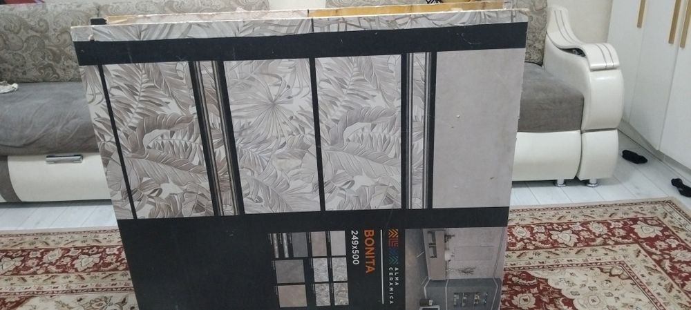 Продаю стол книжка