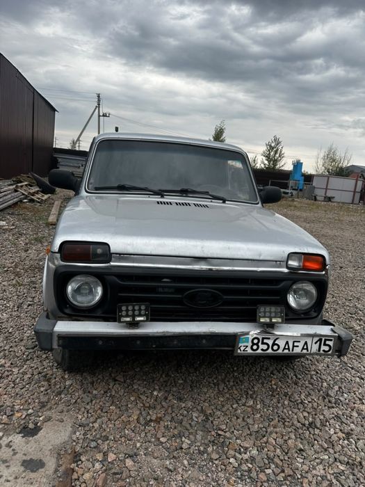 Продам Нива 2131