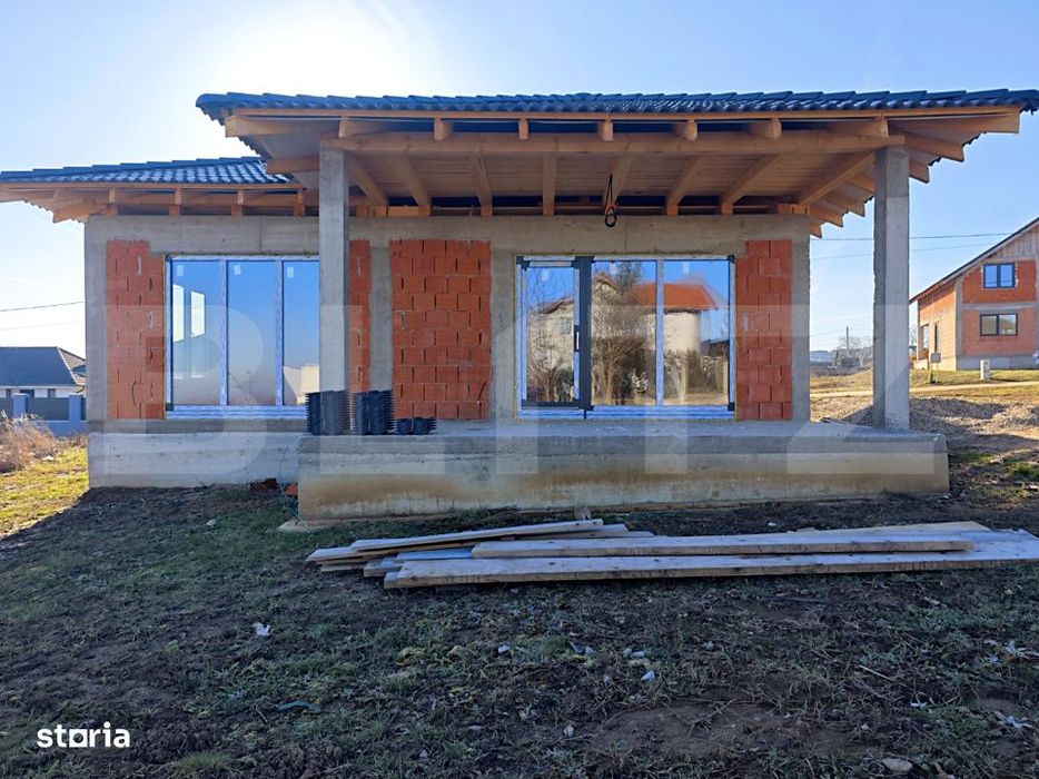 Casa moderna | 650 mp teren | Dublu front | Paleu | Langa Oradea