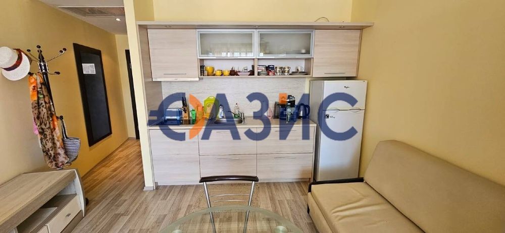 Продава се Едностаен апартамент в Свети Влас - 45 кв.м за 828 €/кв.м - Снимка #1