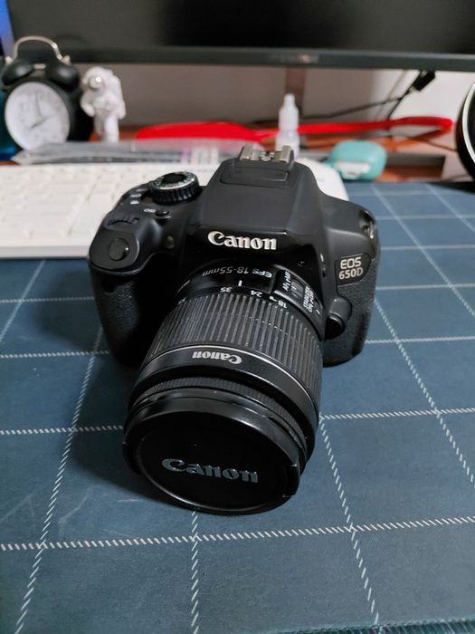 Kamera Canon EOS 650D
