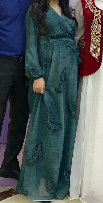 Платье вечернее длинное