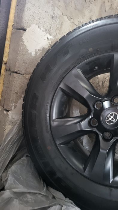 Комплект дисков с летней резиной