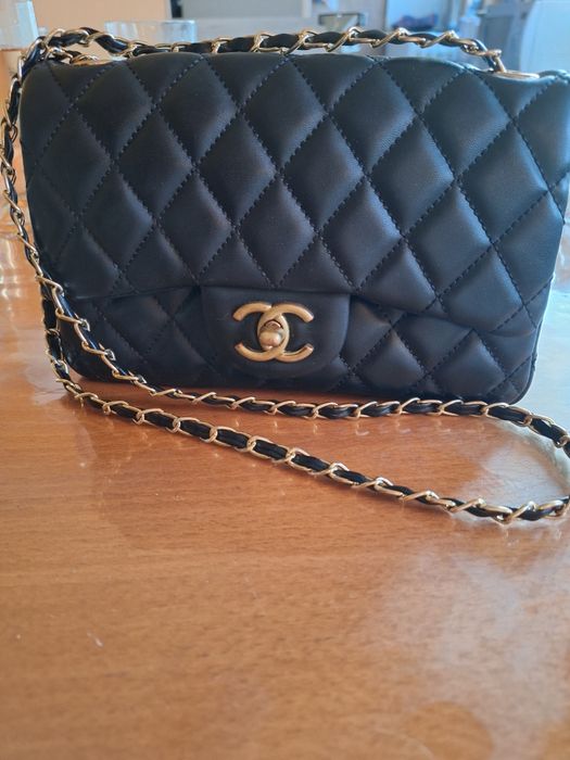 Дамска чанта естествена кожа