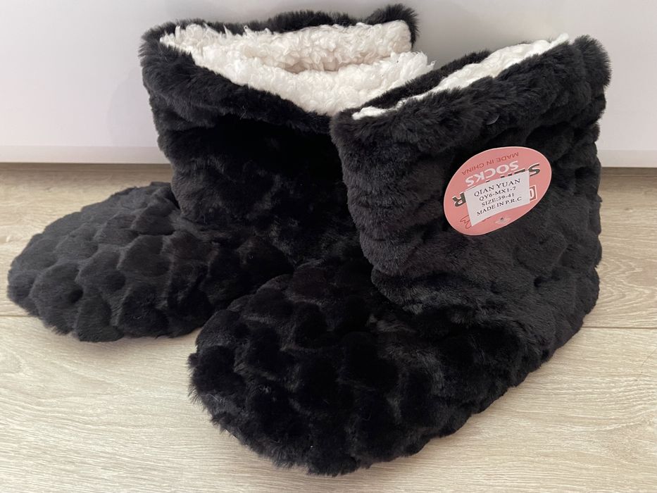 Пантофи плюшени