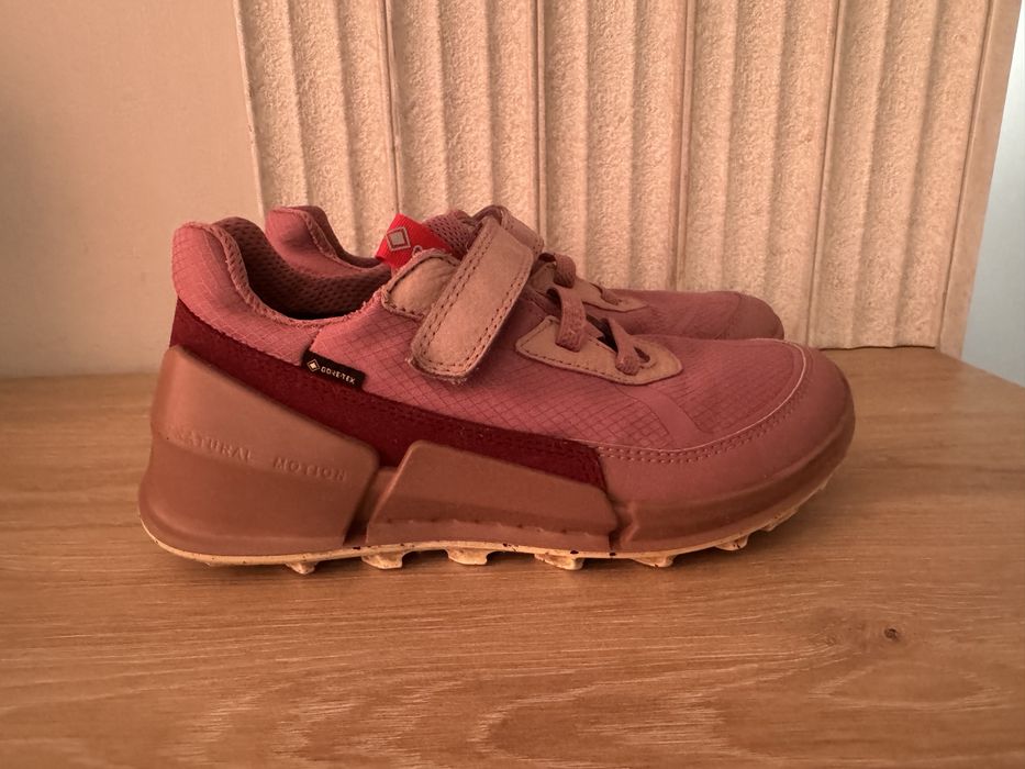 Детские кроссовки ecco