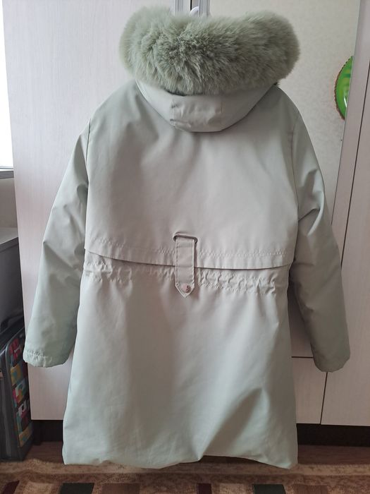 Продам зимнюю куртку