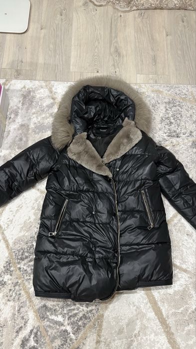 Продаю куртки зимние и осень