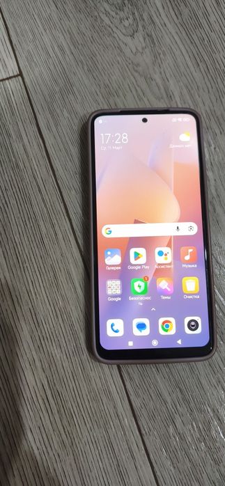 Продам телефон в хорошем состоянии