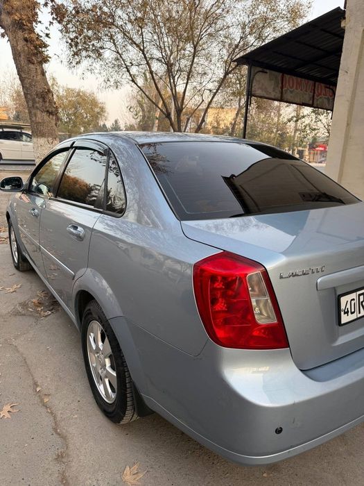 Ласетти 2013й 1.6 автомат