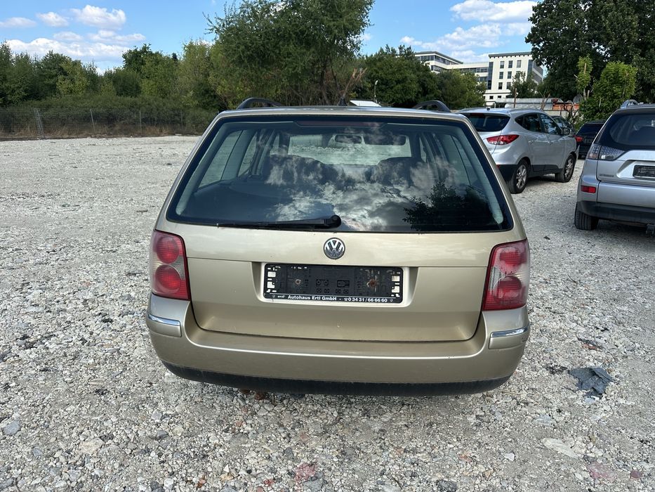 Задна броня за Фолксваген Пасат 5.5 комби