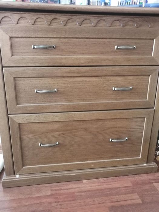 Продам спальный гарнитур