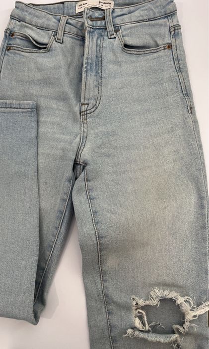 Дънки Bershka/Stradivarius 32/34 размери