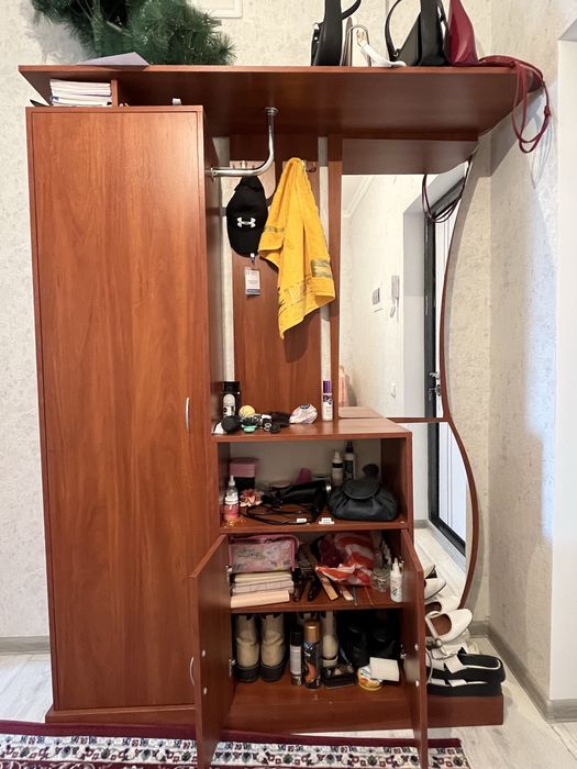 Шкаф для прихожей