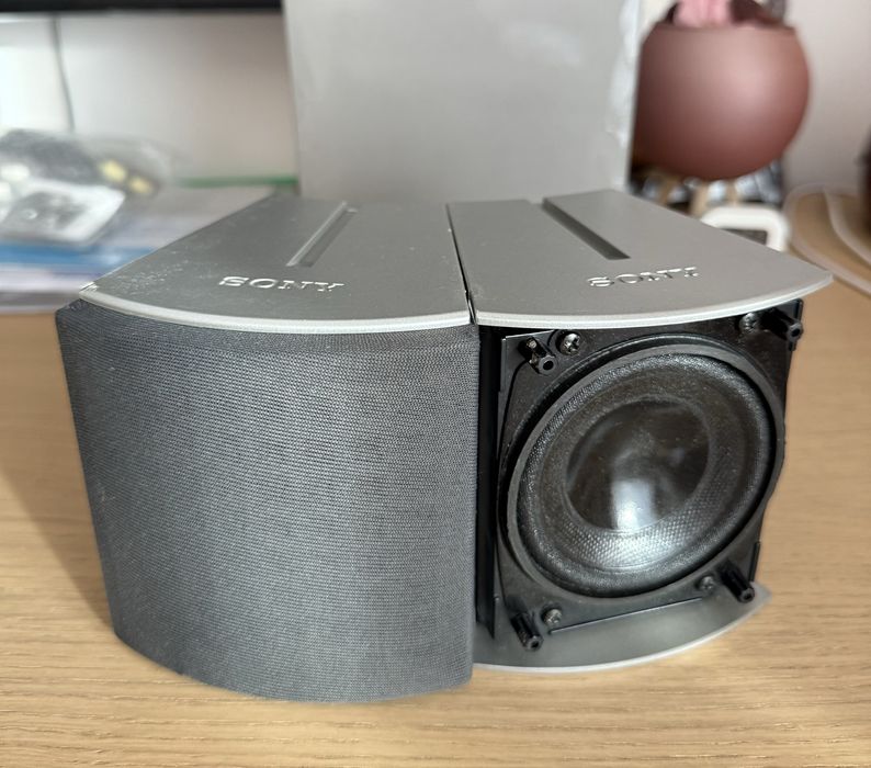 Sateliti Sony SS-TS 300