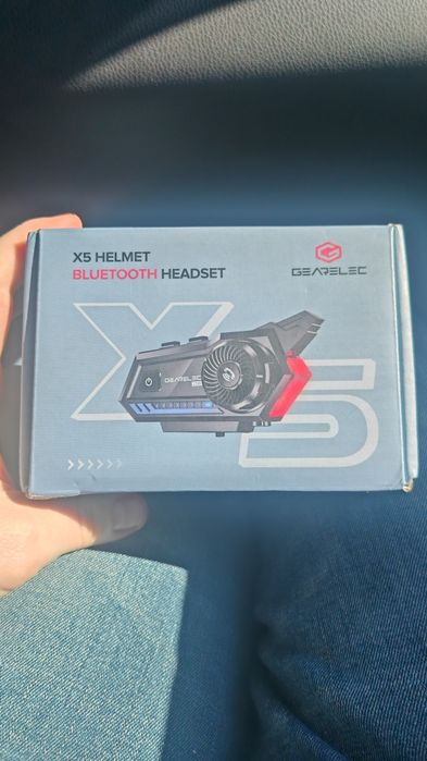 Intercom moto X5