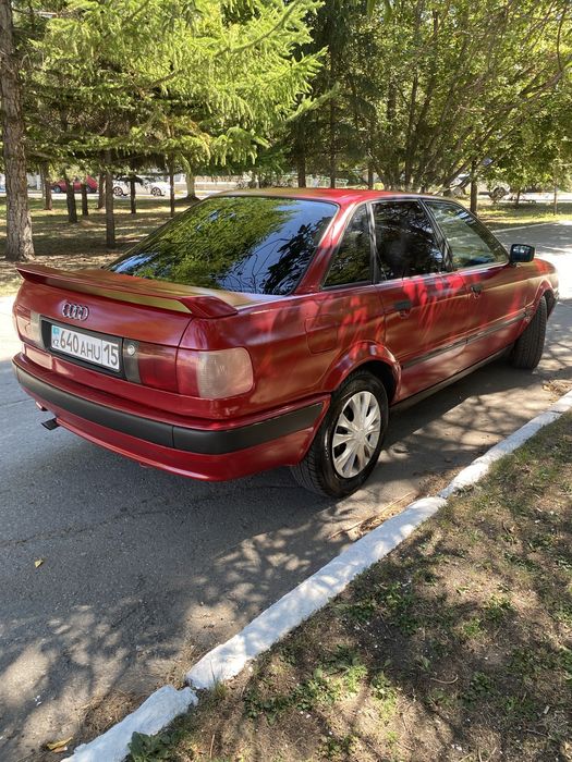 Продам ауди б4 93г