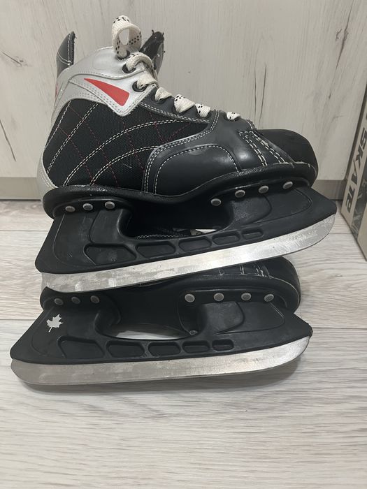 Коньки  ледовые детский