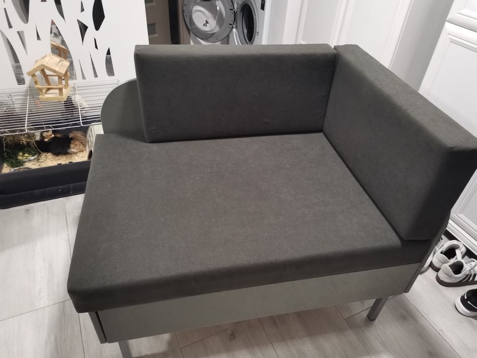 Vând pat de o persoana  stare ca nou