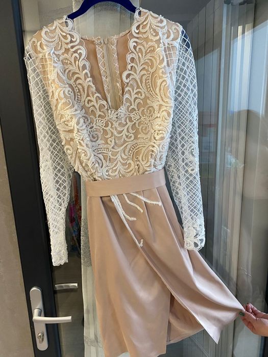 Rochie stare civilă/nașă, mărimea 42.