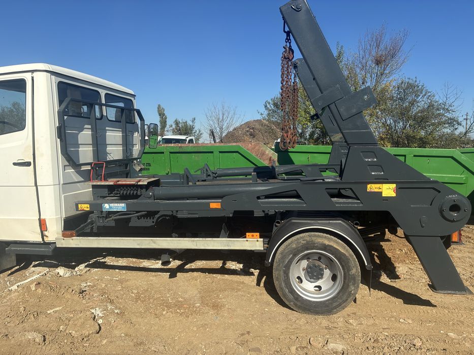 Mercedes Vario 814 abrollkipper skip