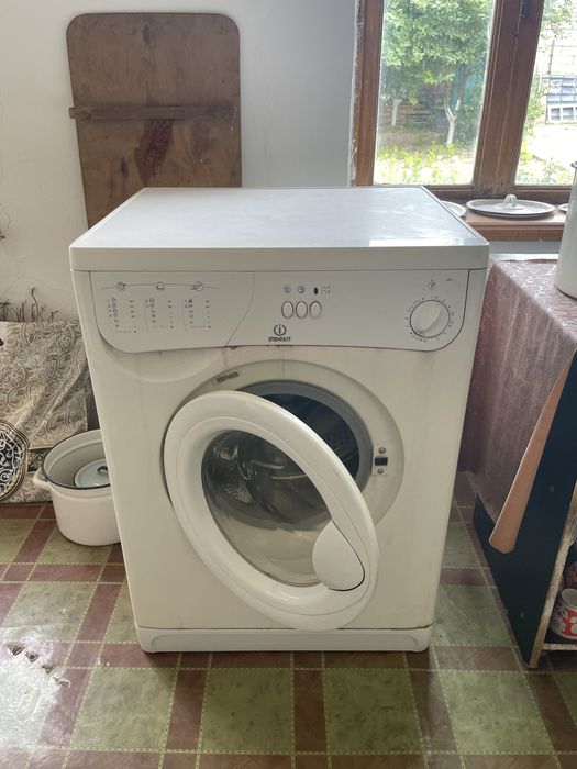 Продам стиральную машину, телевизор, газовый котел