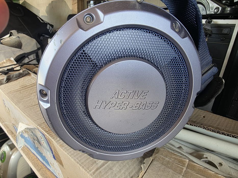 Vand radiocasetofon portabil cu cd  JVC