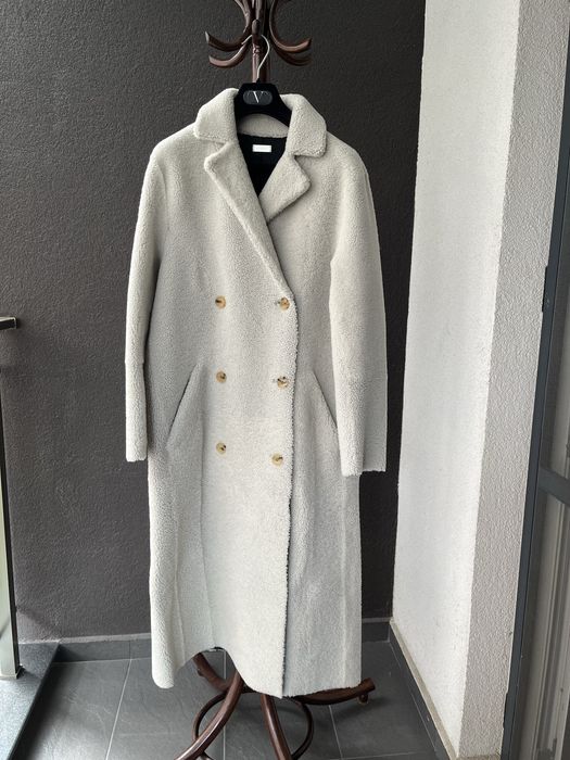 Продавам палто….